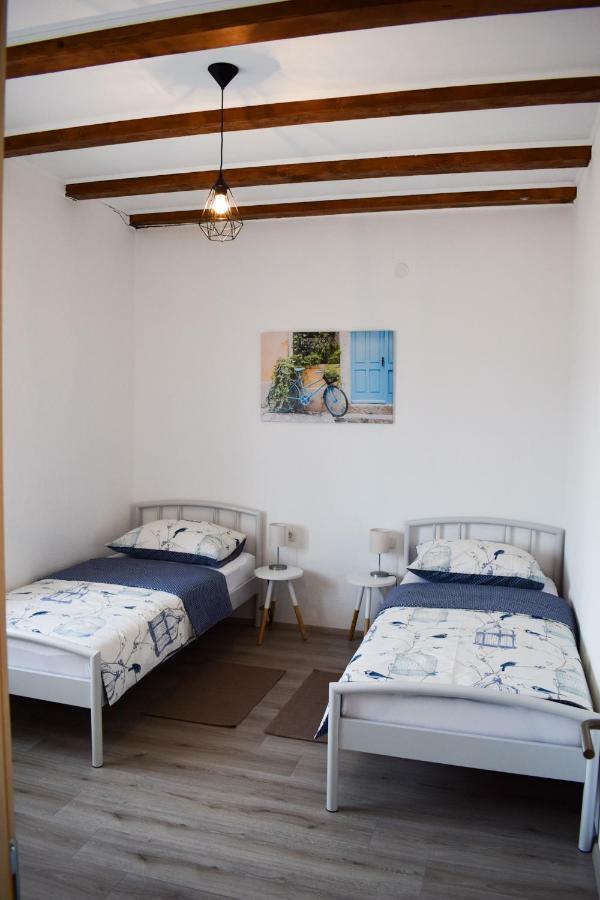 Villa Samodol à Drinovci Extérieur photo